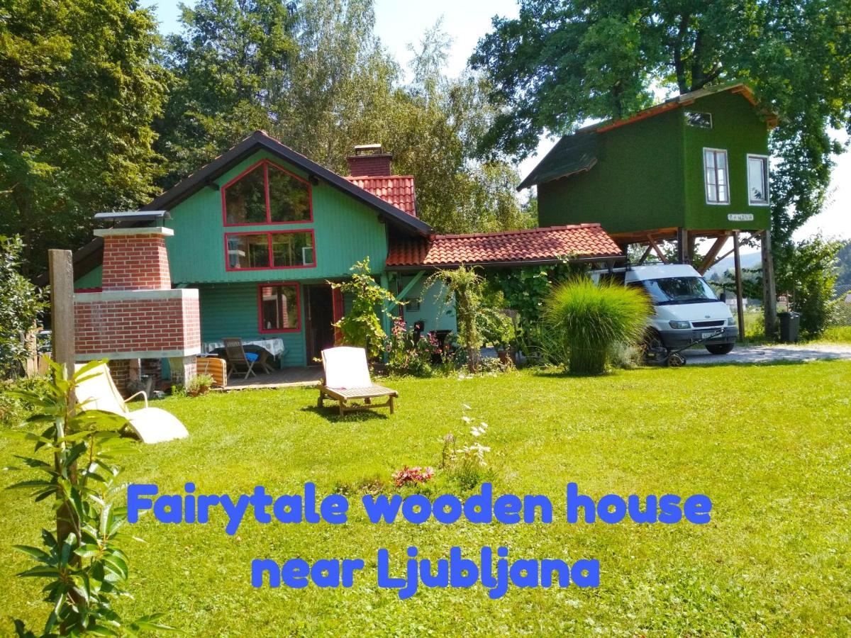 Villa Fairytale Wooden House By Ljubljana Grosuplje Exterior foto